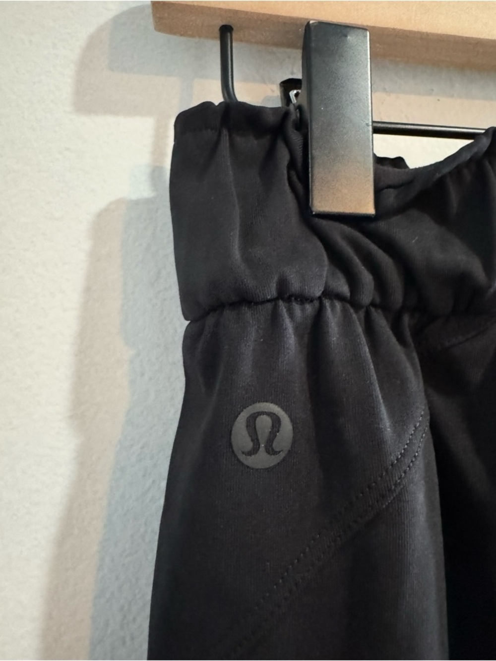 Lululemon Keep Moving Jogger Black Size 6 High Rise Athleisure Pants - Picture 7 of 7